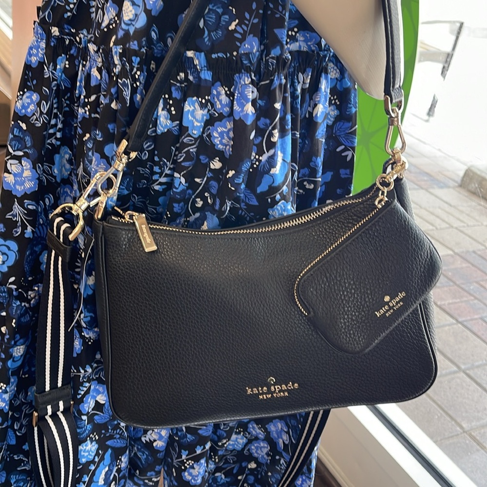 Kate Spade Rosie Shoulder Bag With Tech Attachment AirPod 
Black 
NWT - Picture 14 of 16